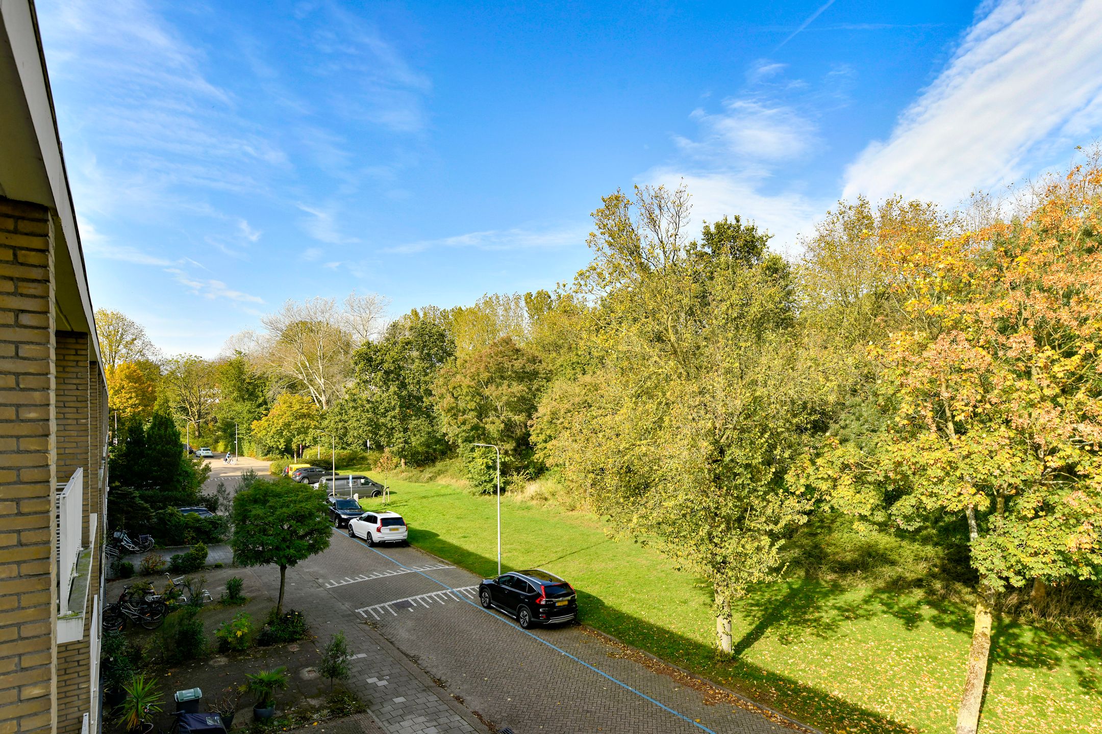 Foto 27 van Roosmarijnhof 13