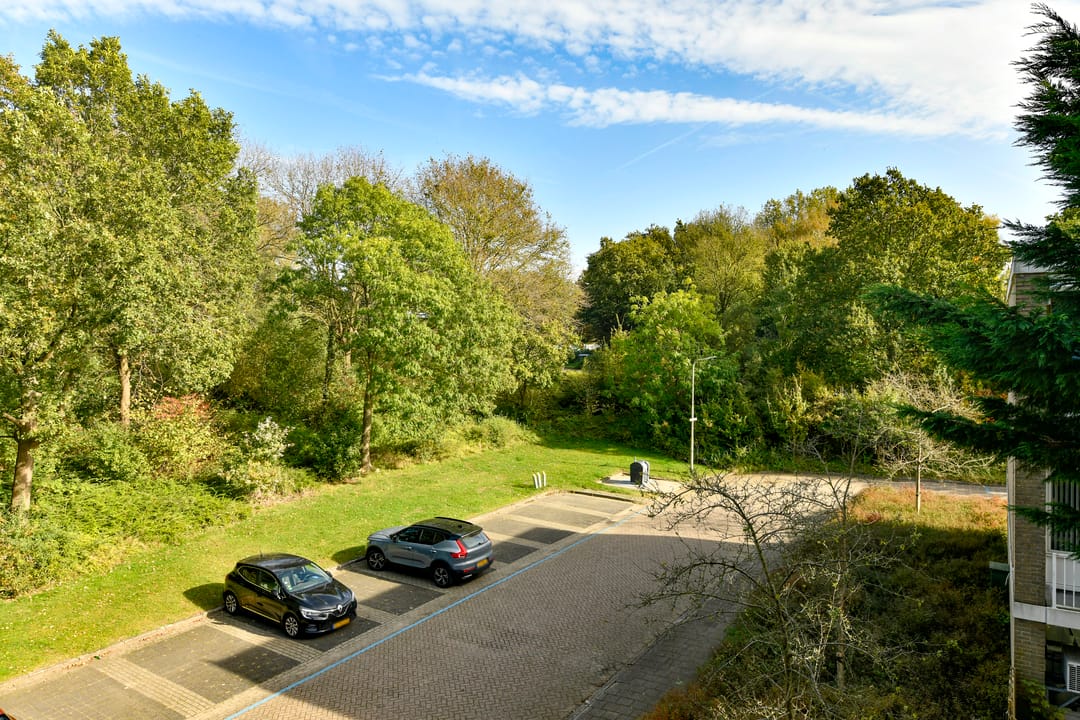 Foto 28 van Roosmarijnhof 13