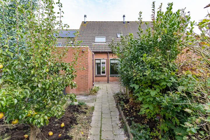 Foto 3 van Stimhússtrjitte 6