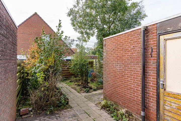 Foto 7 van Stimhússtrjitte 6