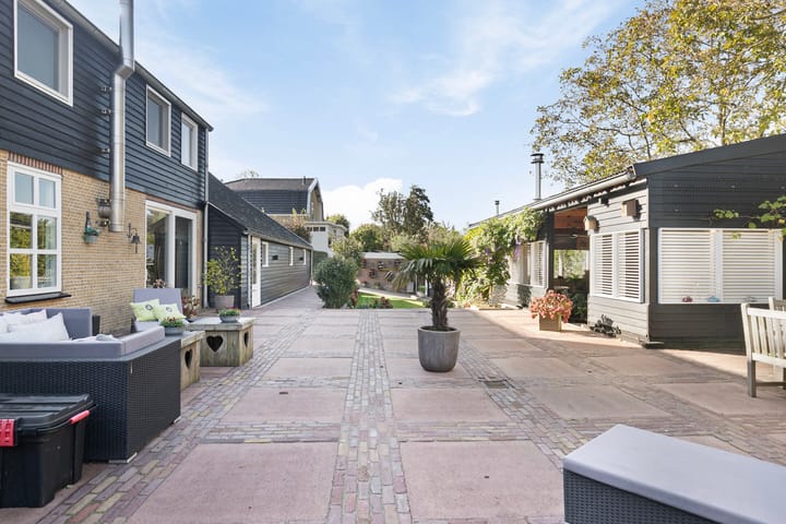 Photo 9 of Westdijk 2