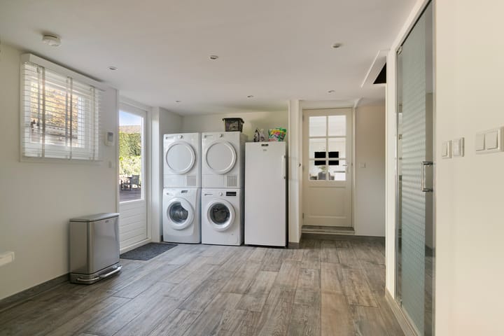 Photo 24 of Westdijk 2