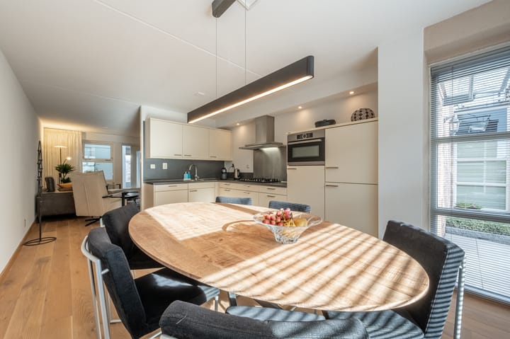 Foto 7 van Gele lis 5