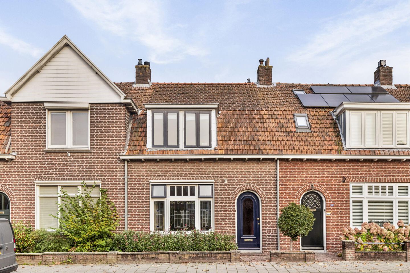 Foto 1 van Mr. van Coothstraat 63