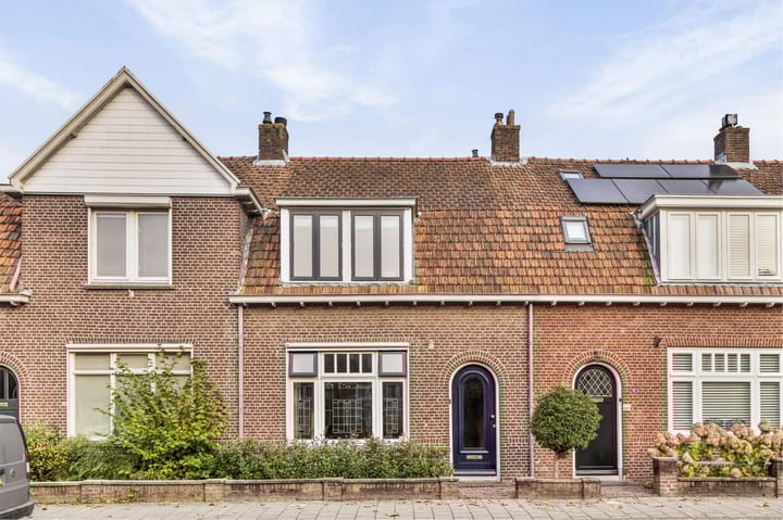 Foto 1 van Mr. van Coothstraat 63