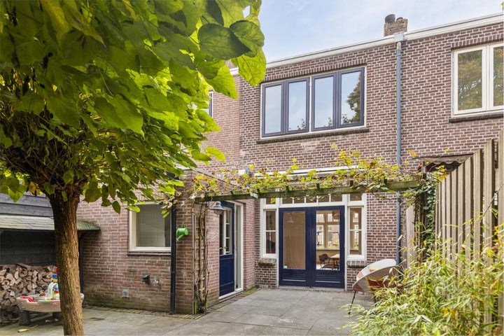 Bekijk foto 4 van Mr. van Coothstraat 63