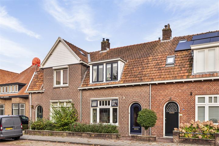 View photo 5 of Mr. van Coothstraat 63