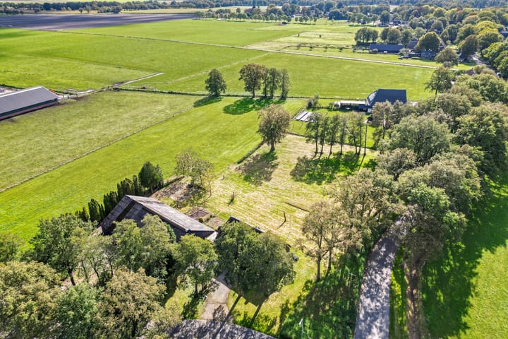 Foto 48 van Klooster 33