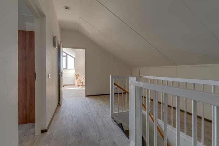 Foto 27 van Burgemeester Van den Helmlaan 55