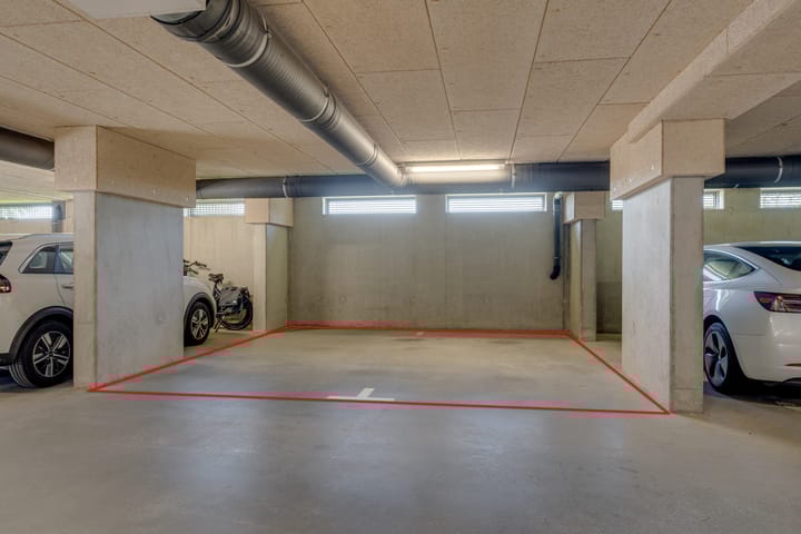 Foto 35 van Burgemeester Van den Helmlaan 55