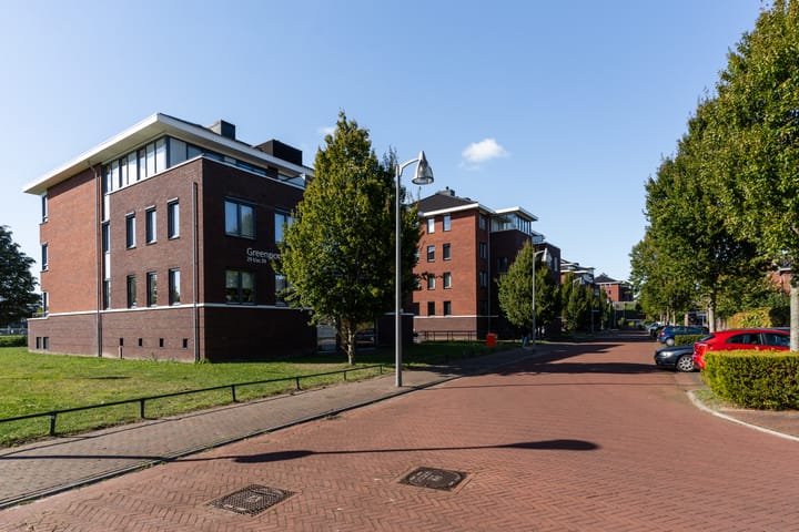 Foto 39 van Burgemeester Van den Helmlaan 55