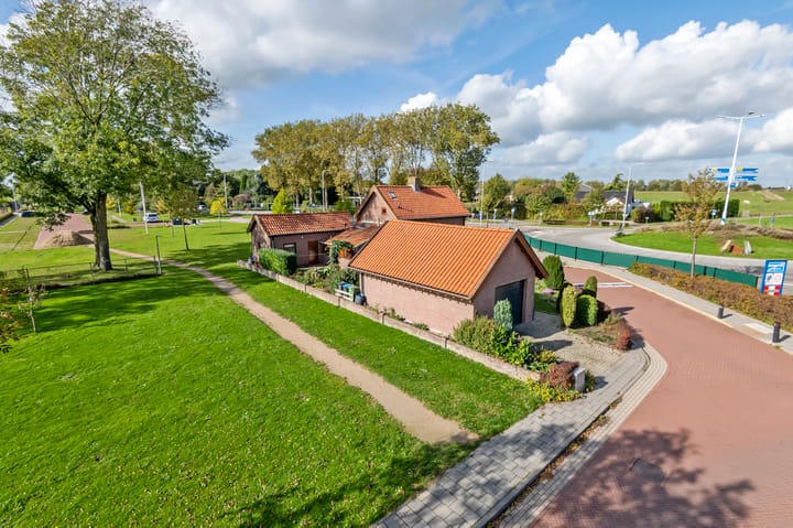 Foto 3 van Burg. Woltersstraat 27