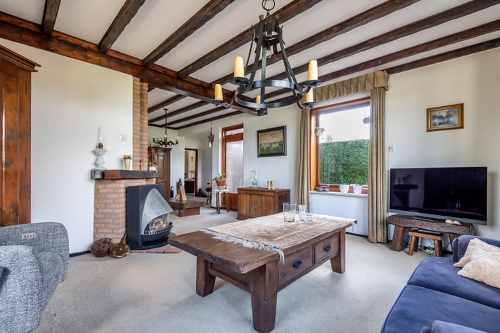 Foto 22 van Burg. Woltersstraat 27