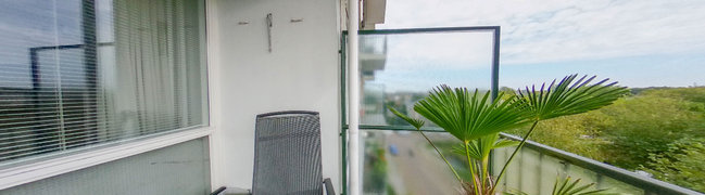 Bekijk 360° foto van Balkon van Einsteinlaan 55