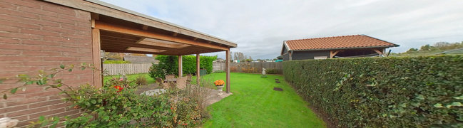 View 360° photo of Achtertuin 2 of Hogezoom 46