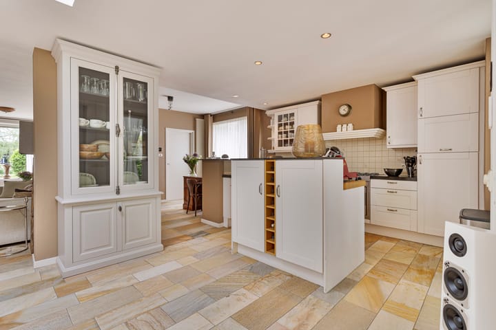 Foto 15 van Van Haestrechtstraat 58