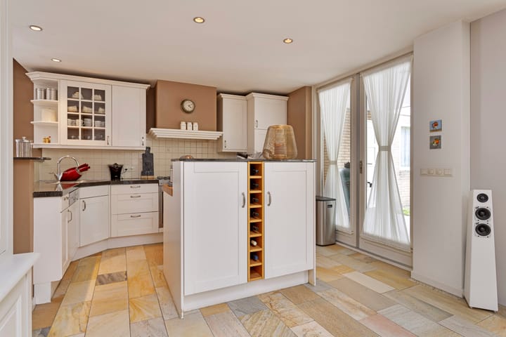 Foto 16 van Van Haestrechtstraat 58