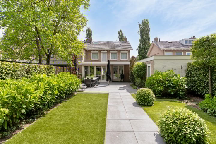 Foto 40 van Van Haestrechtstraat 58