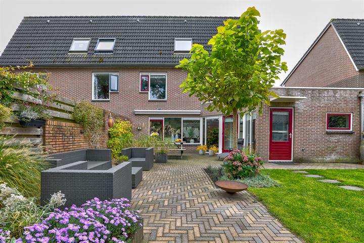 View photo 56 of Uranusstraat 21