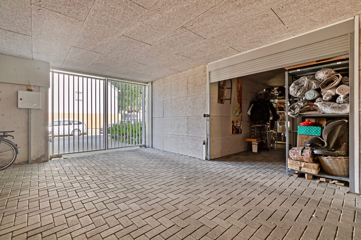 Foto 34 van Pauwenburg 24