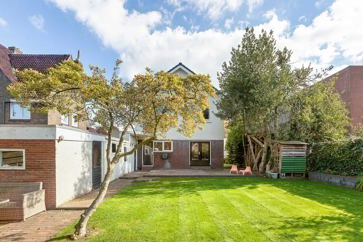 Photo 26 of Burgemeester Bosscherstraat 5