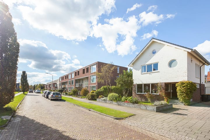 Photo 29 of Burgemeester Bosscherstraat 5