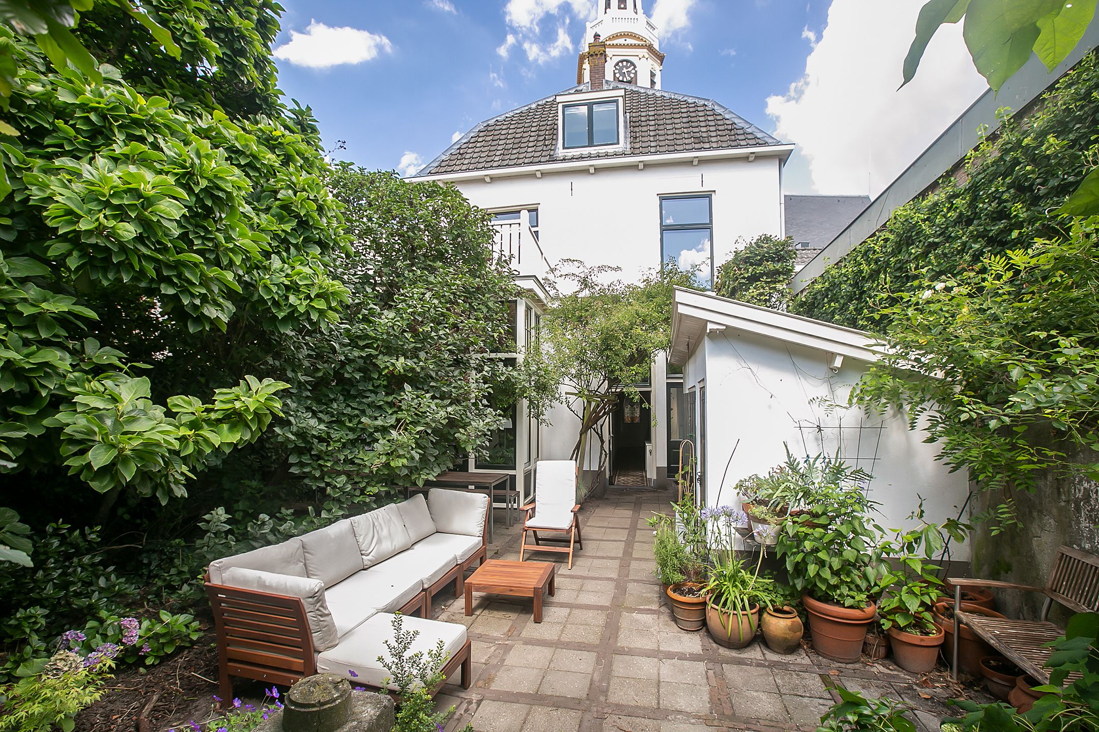 Photo 3 of Holkerstraat 8