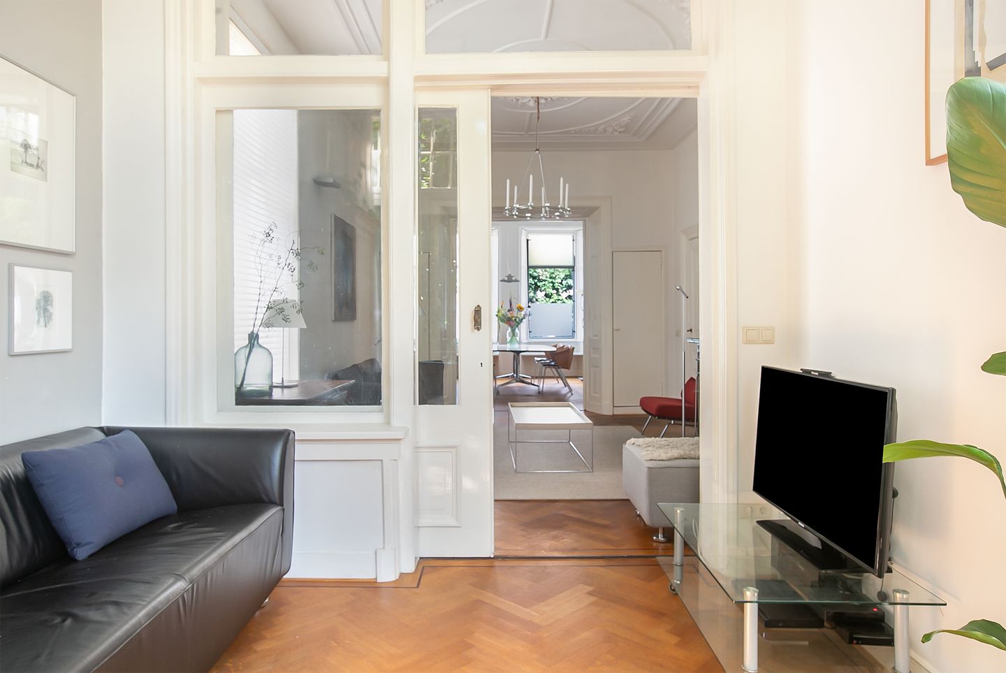 Photo 10 of Holkerstraat 8