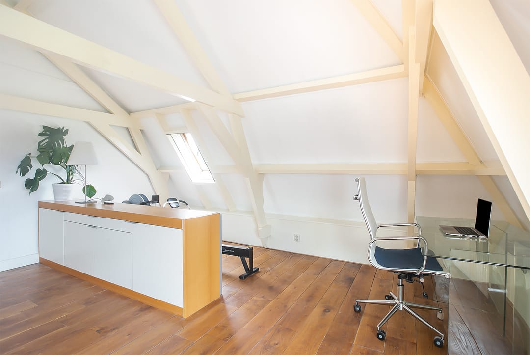 Photo 31 of Holkerstraat 8