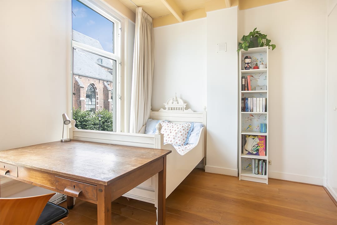 Photo 22 of Holkerstraat 8