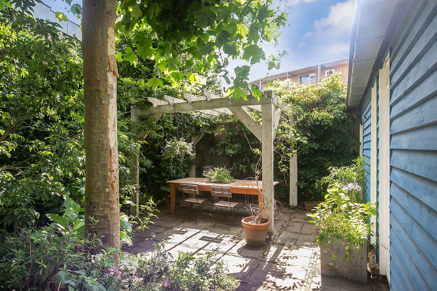 Photo 4 of Holkerstraat 8