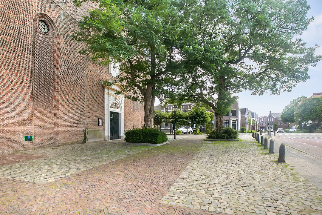 Photo 46 of Holkerstraat 8