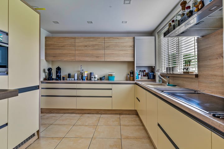 Foto 10 van Parelmoerboog 47