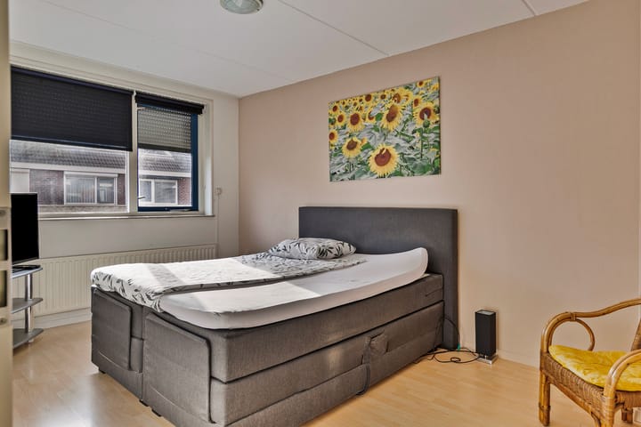 Foto 13 van Parelmoerboog 47