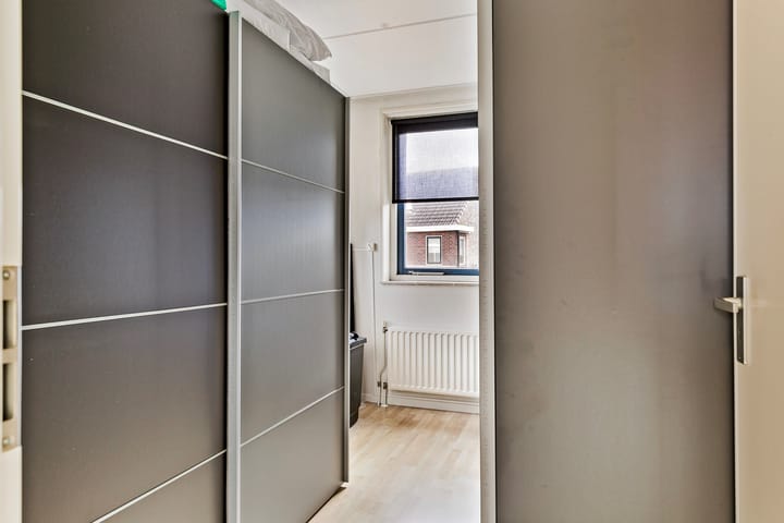 Foto 15 van Parelmoerboog 47