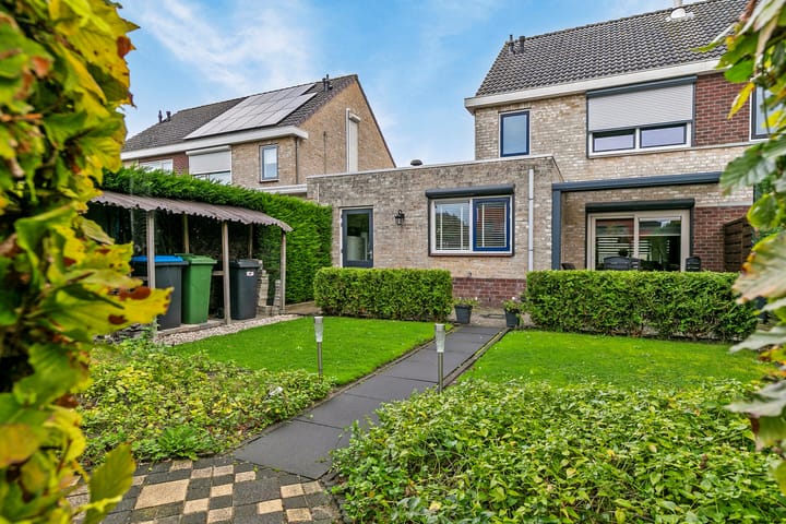 Foto 20 van Parelmoerboog 47