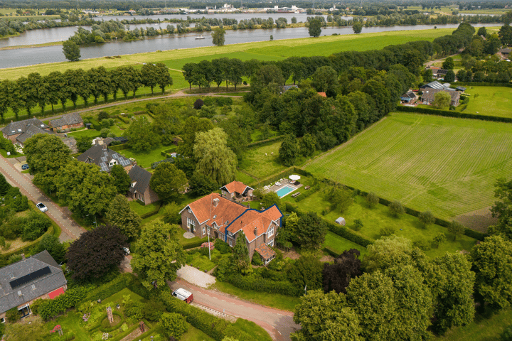 Bekijk foto 3 van Loonsestraat 3-A