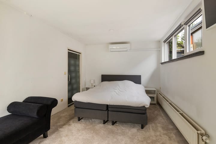 Foto 22 van Isaäc da Costastraat 22