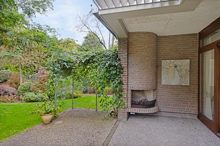 View photo 62 of Brucknerlaan 15