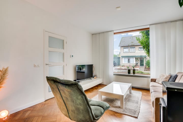 Foto 12 van Armstrongstraat 13