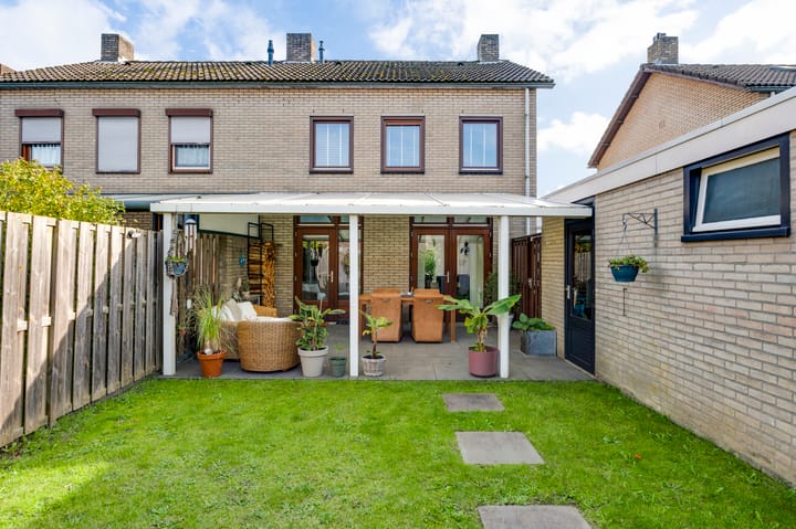 Foto 24 van Armstrongstraat 13