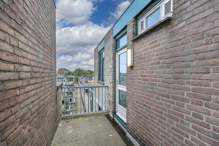 Bekijk foto 20 van Papendrechtstraat 107