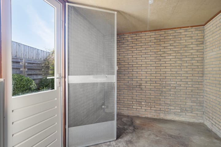 Photo 12 of Meidoornhof 7