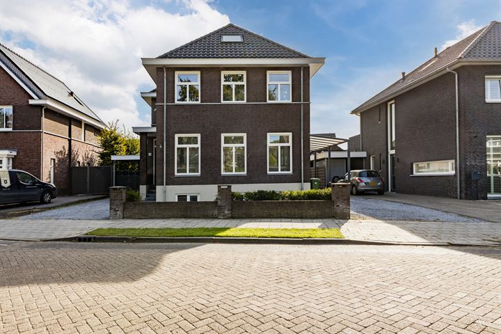 View photo 64 of Schadewijkstraat 29