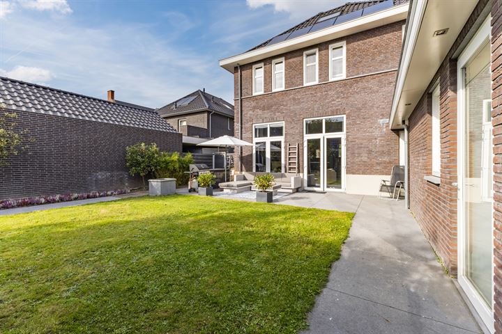 View photo 63 of Schadewijkstraat 29