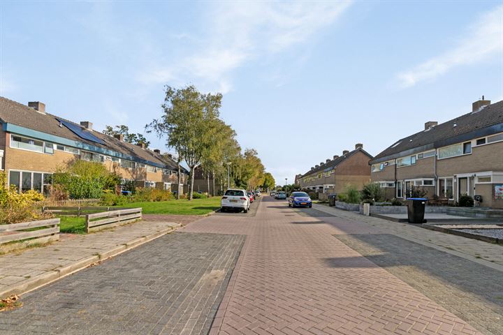 Bekijk foto 27 van Dorpshuisstraat 39