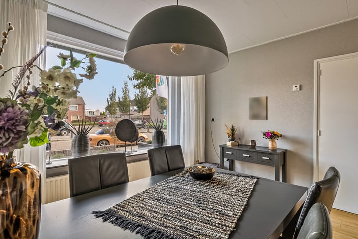 Foto 14 van Schoolstraat 8