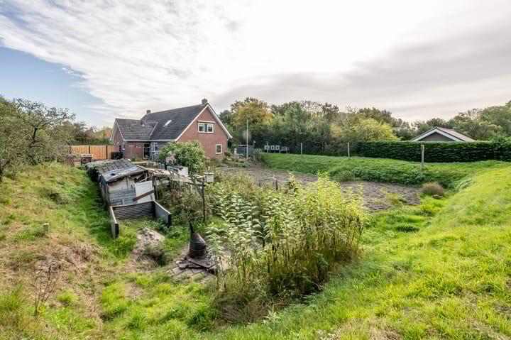 Foto 21 van Dorpsweg 66