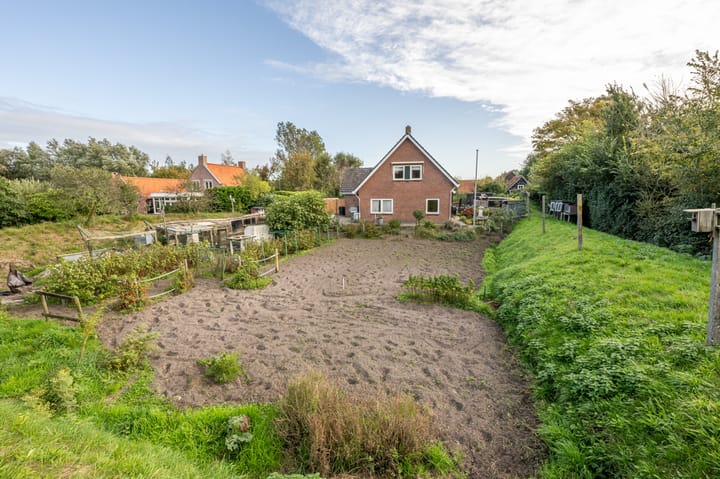 Foto 2 van Dorpsweg 66