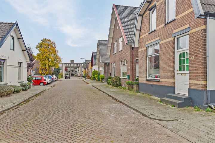 View photo 26 of Hoogstraat 45